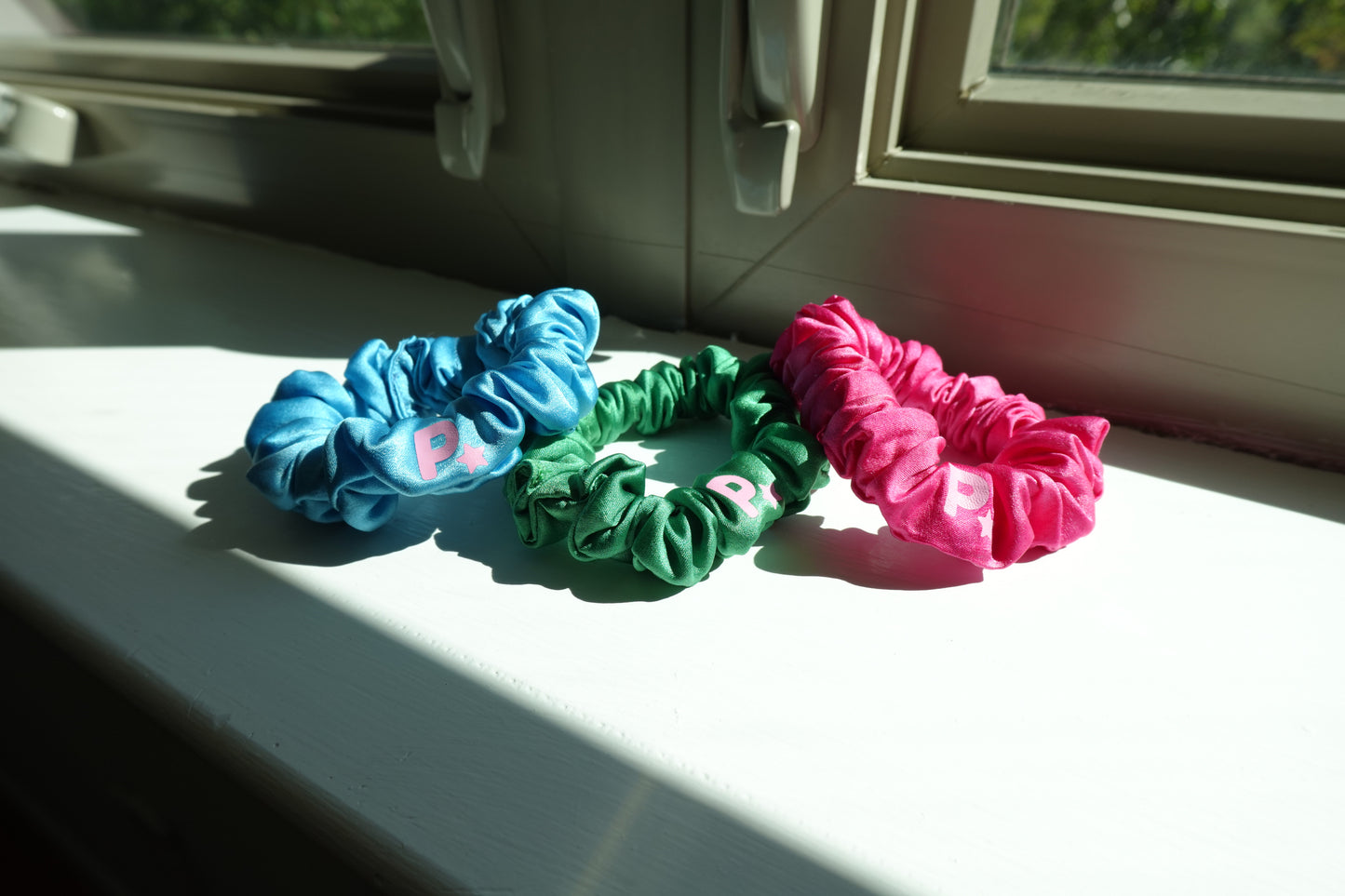 Emerald Green Stretch Silk Midi Scrunchie